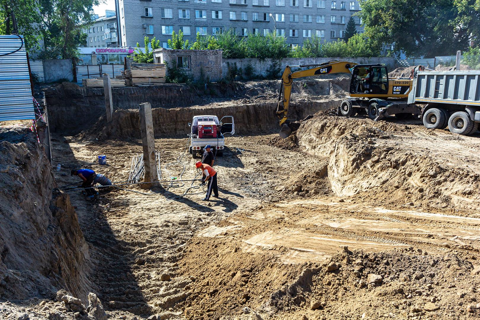 Август 2022